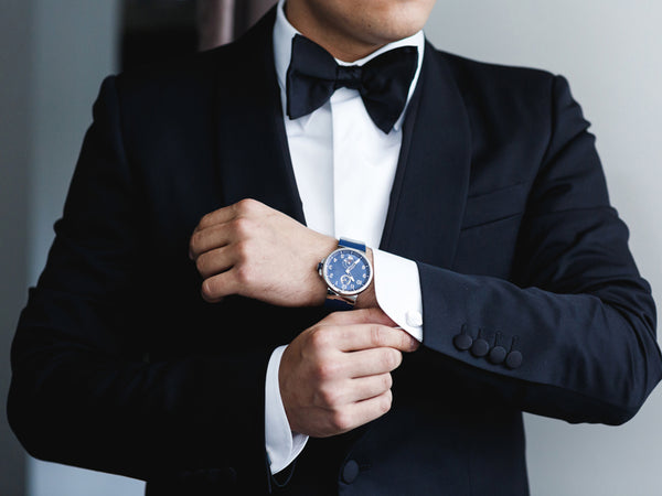 Things to Consider When Buying a Luxury Watch for Men Online